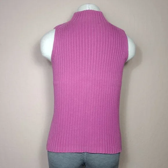 Women's Mock-Neck Cable-Knit Sleeveless Sweater - Picture 4 of 13